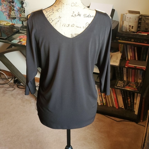 International Concerts black cold shoulder blouse - Picture 5 of 10